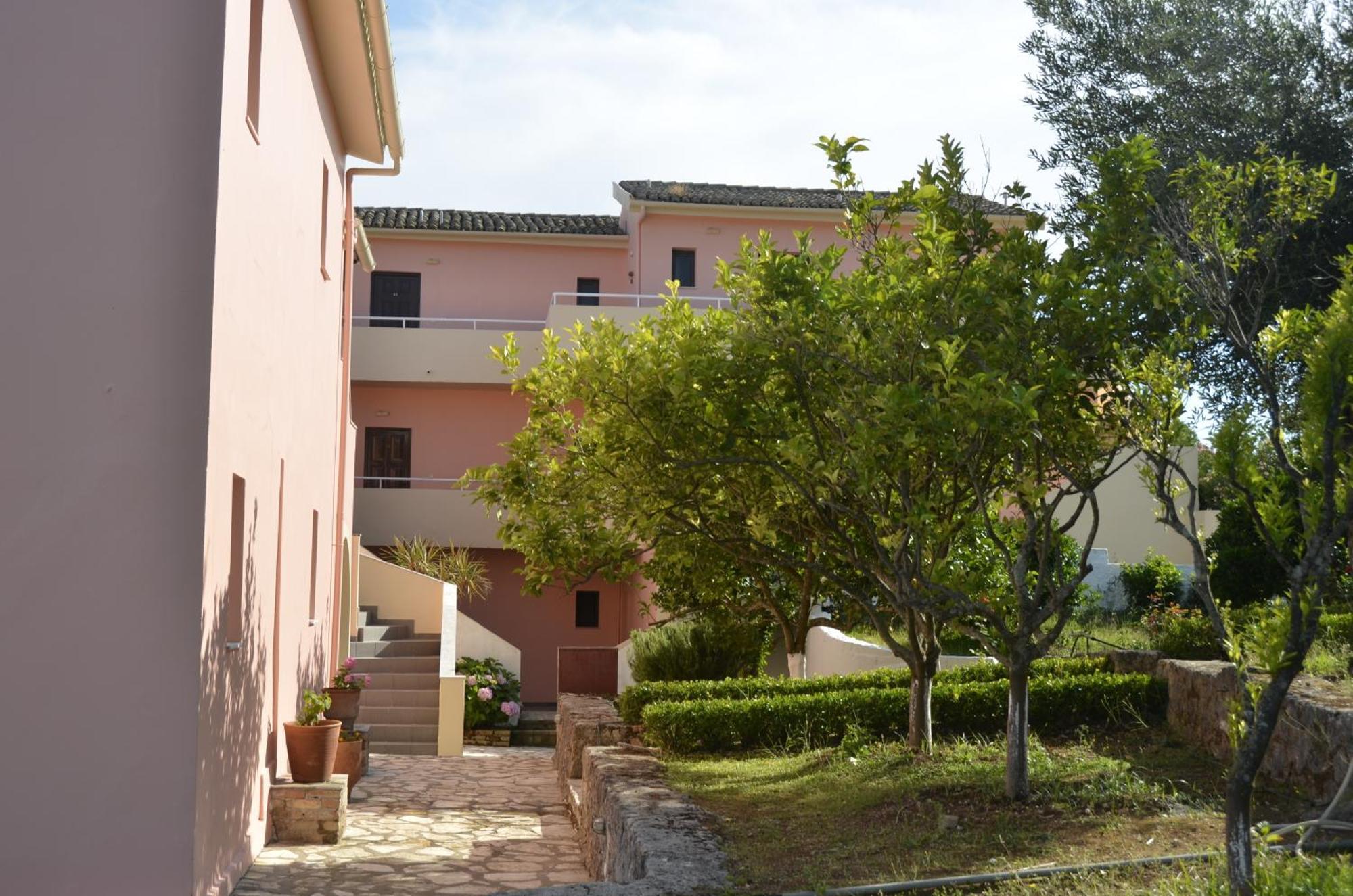 Penelope Apartment Hotel Dassia  Bagian luar foto