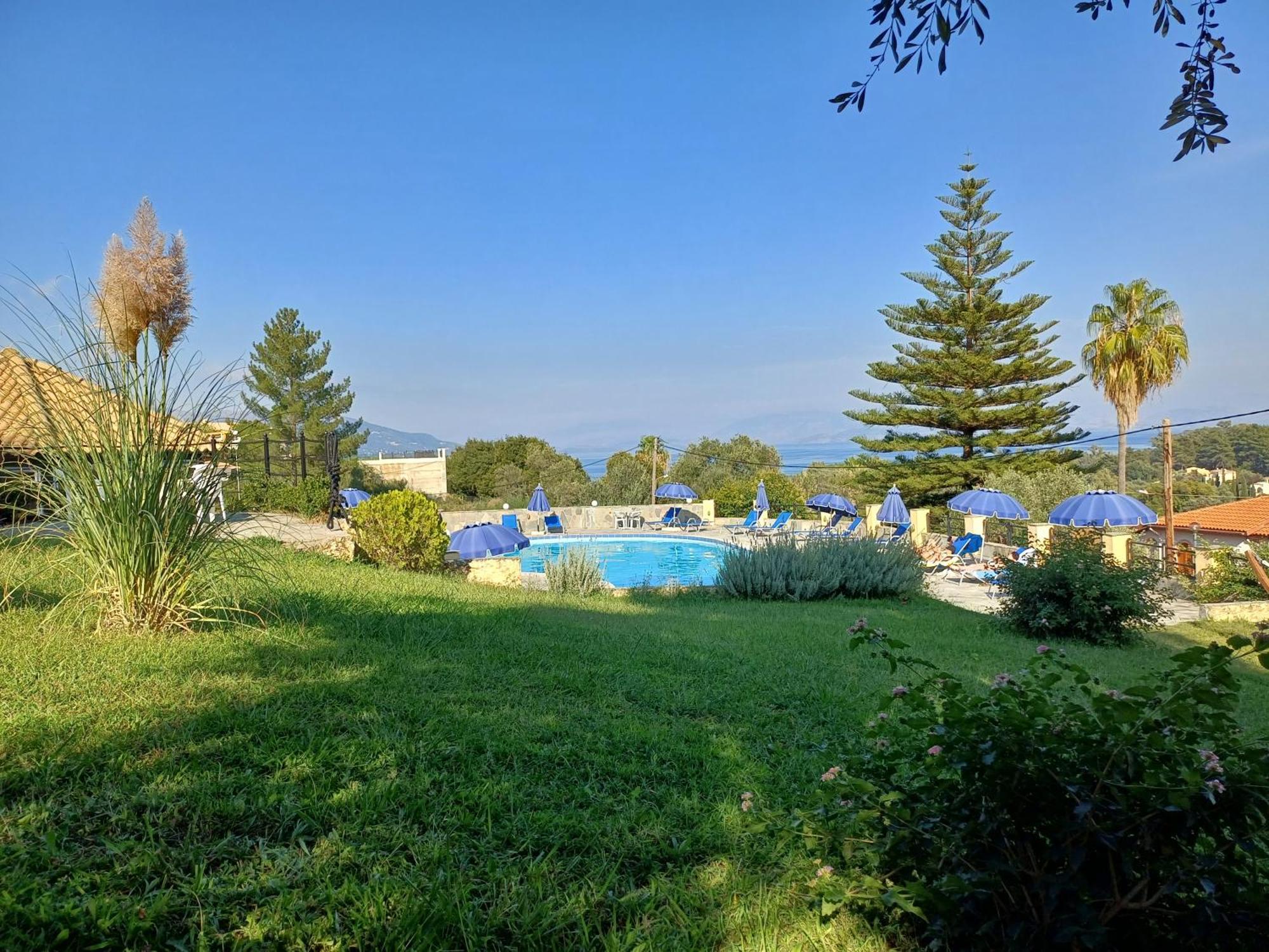 Penelope Apartment Hotel Dassia  Bagian luar foto